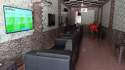 نادي رويال Royal Club