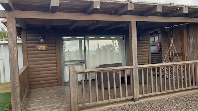 Noam Suites