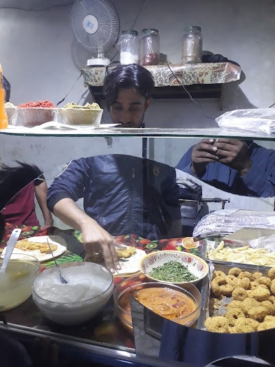 نت ومطعم تواصل ابو عمر