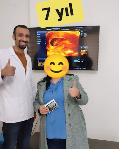 Op. Dr. Navdar Doğuş Uzun, Kadın Hastalıkları Ve Doğum
