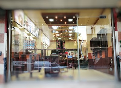Optical Gallery Akil