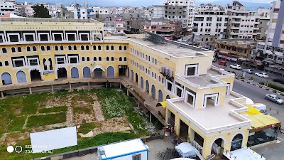 ساحة المول التجاري