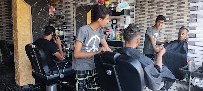 صالون أبوسليمان للحلاقة الرجالية