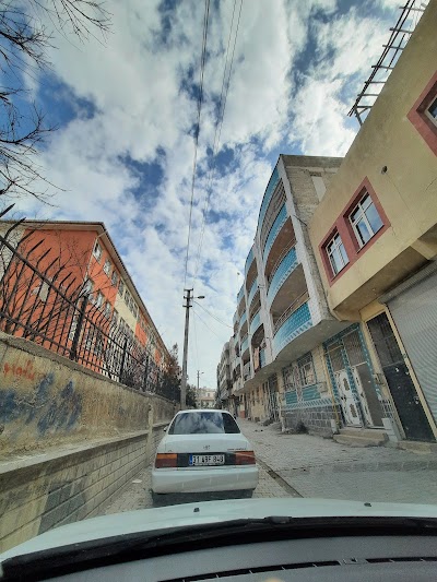 SELAHADDİN EYYUBİ ORTAOKULU