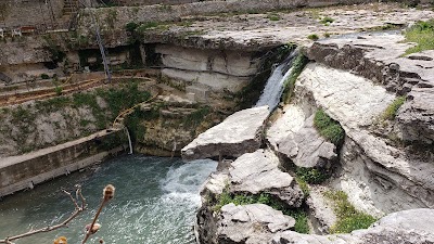 شلال الزعينية