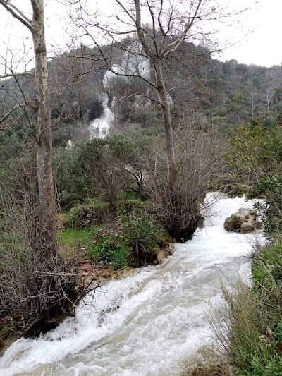 شلالات اللقبة