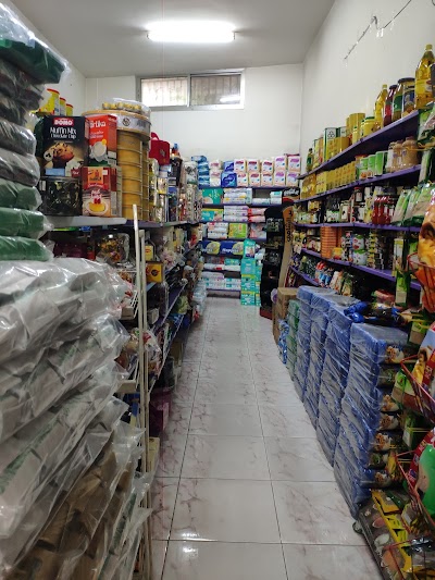 سوبر ماركت عدنان العبدالله