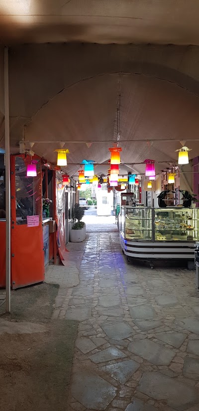 SÜMERLER ÇAY BAHÇESİ