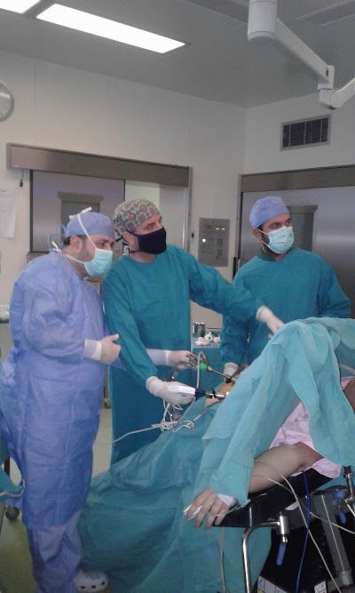Surgery Clinic عيادة الجراحة العامة و التنظيرية و جراحة البدانة