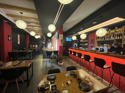 Usuba sushibar & Izakaya