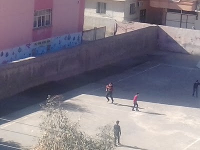 Vali Kamil Acun İlkokulu