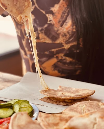 Zaatar w Zeit bakery, معجنات زعتر و زيت