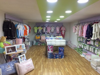 ZOYA STORES